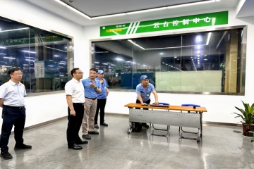 党建赋能发展 助推产业升级 ——娄底市委常委、组织部长梁龙义光临永信贵宾会217集团发展调研
